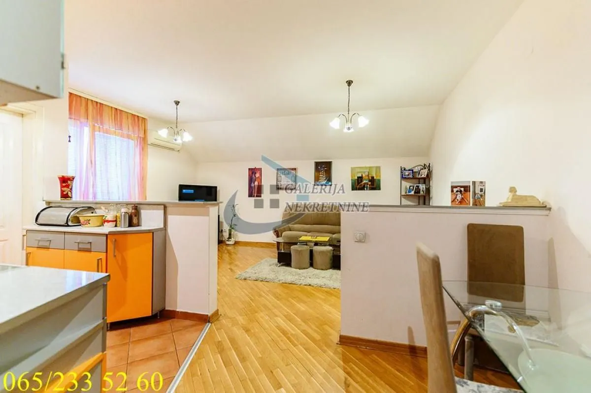 Prodaja, četvorosoban stan, 95m², Brace Jerković, Voždovac Sve Podlokacije