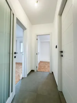 Prodaja, dvosoban stan, 72m², Pobrežje, Podgorica - image 10
