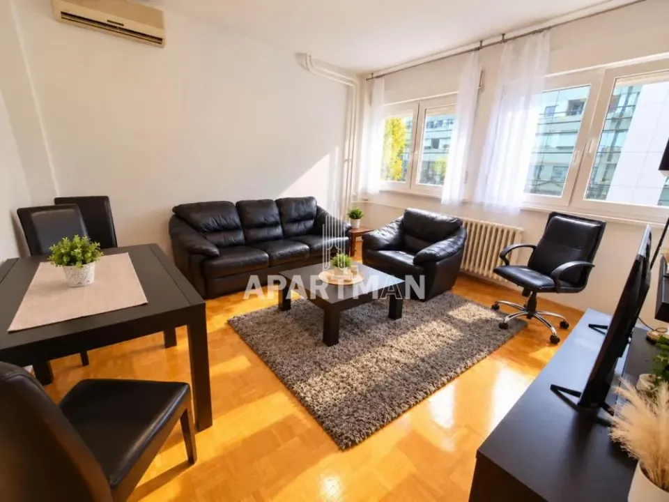 Prodaja, dvosoban stan, 47m², Novi Beograd Blok 1 Fontana, Novi Beograd Sve Podlokacije