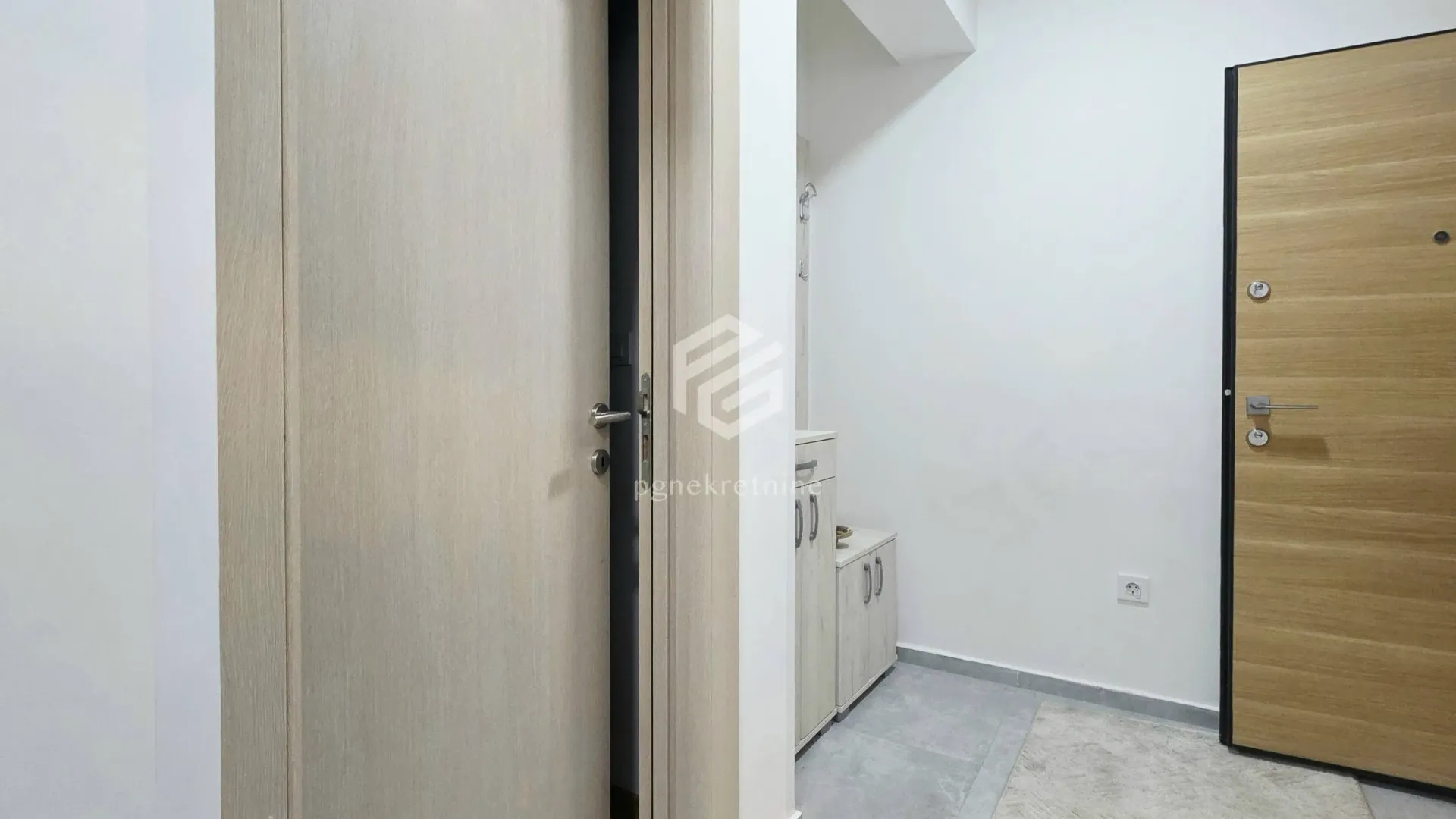 Rent, two bedroom apartment, 68m², Stara Varoš, Podgorica