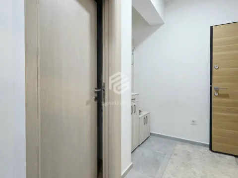 Rent, two bedroom apartment, 68m², Stara Varoš, Podgorica - image 12