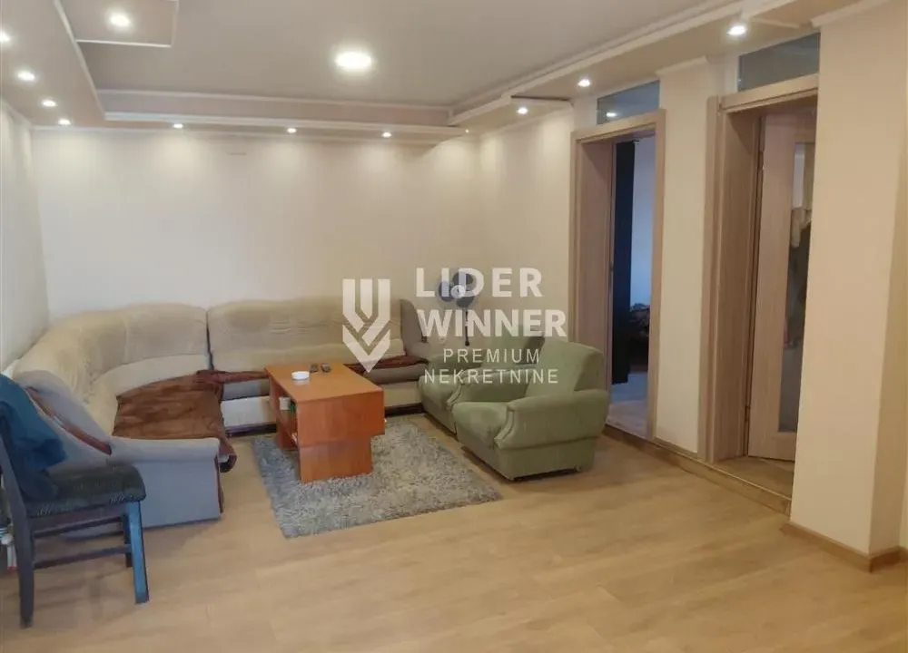 Sale, three bedroom apartment, 67m², Železnik, Beograd