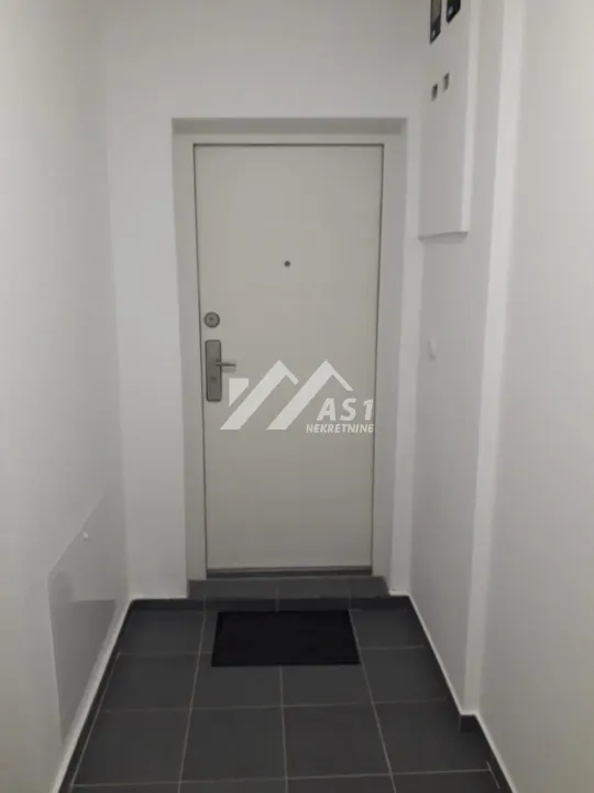 Rent, office space, 80m², Centar, Novi Sad