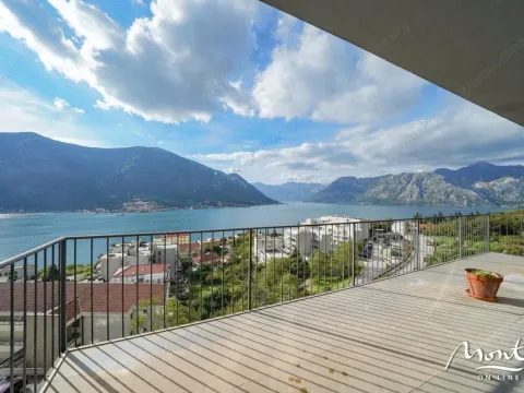 Three Bedroom Apartment for Sale, 158m2, Dobrota, Kotor Three Bedroom Apartment for Sale, 158m2, Dobrota, Kotor