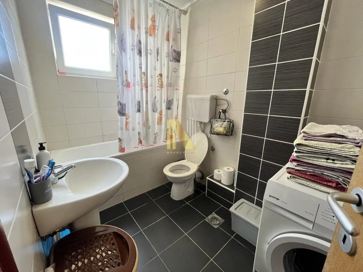 Prodaja, stan, 120m², Nova Detelinara, Novi Sad Sve Podlokacije