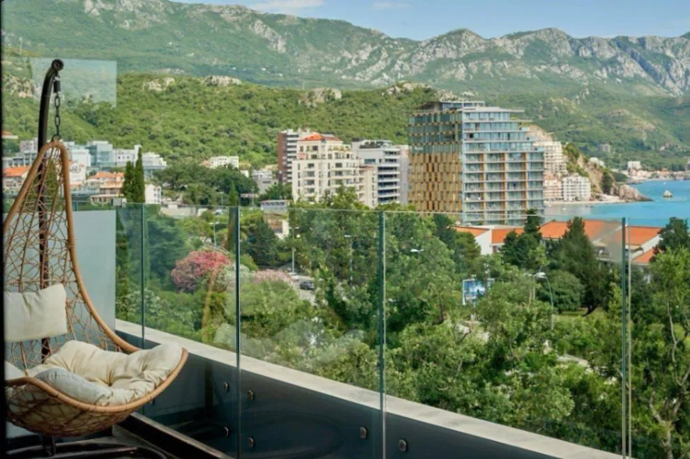 Sale, two bedroom apartment, 73m², Bečići, Budva