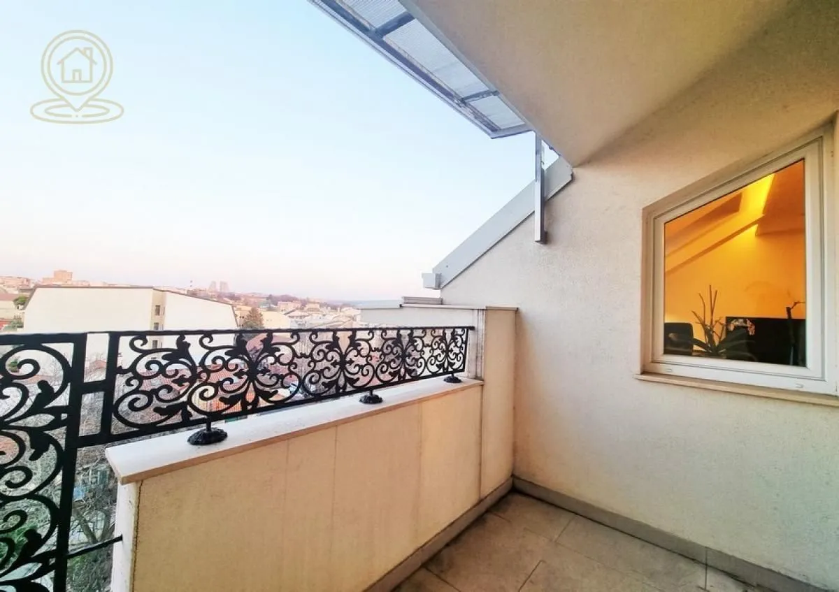 Prodaja, četvorosoban stan, 82m², Lekino Brdo, Voždovac Sve Podlokacije