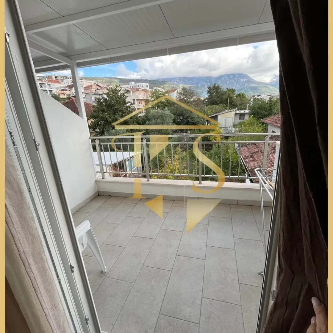 Izdavanje, jednosoban stan, 65m², Kava, Tivat