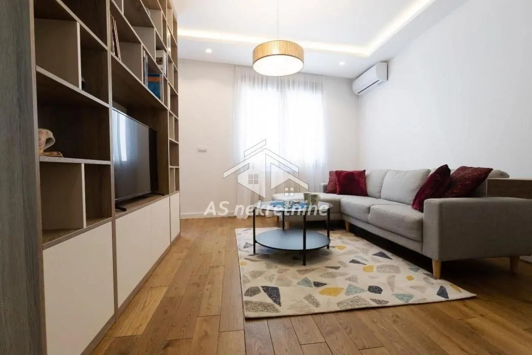 Rent, one bedroom apartment, 37m², Čubura, Beograd