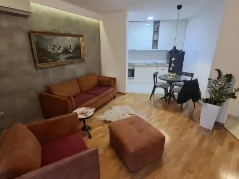 Rent, one bedroom apartment, 43m², Podbara, Novi Sad Sve Podlokacije - image 3
