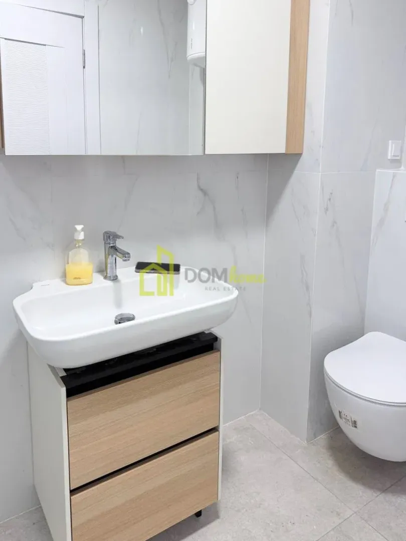 Izdavanje, jednosoban stan, 57m², Bečići, Budva