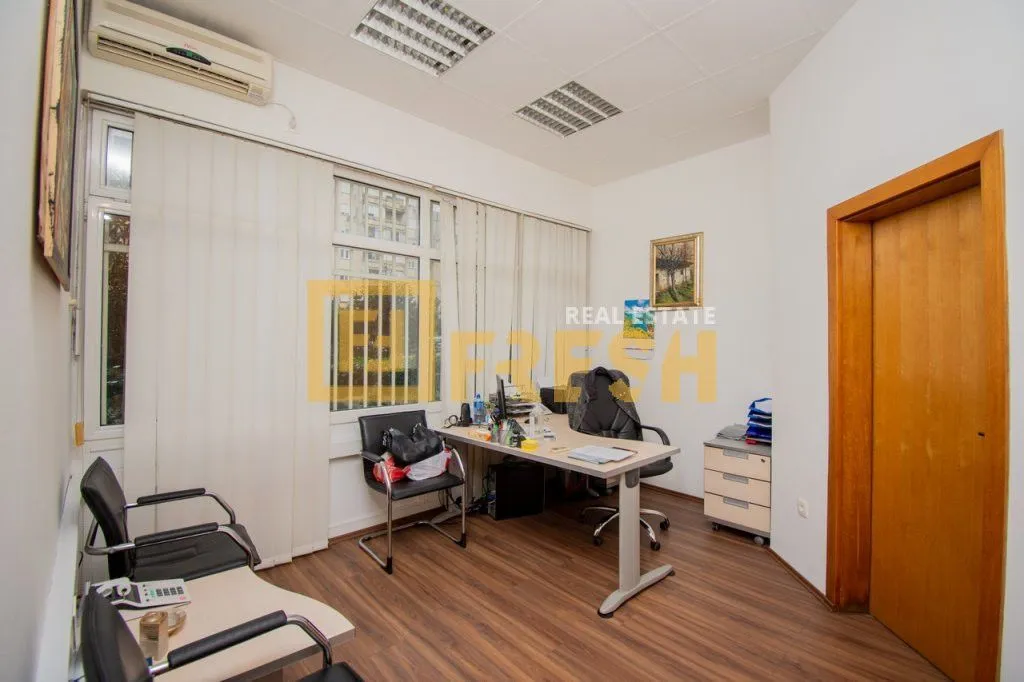 Sale, office space, 135m², Gintaš, Podgorica