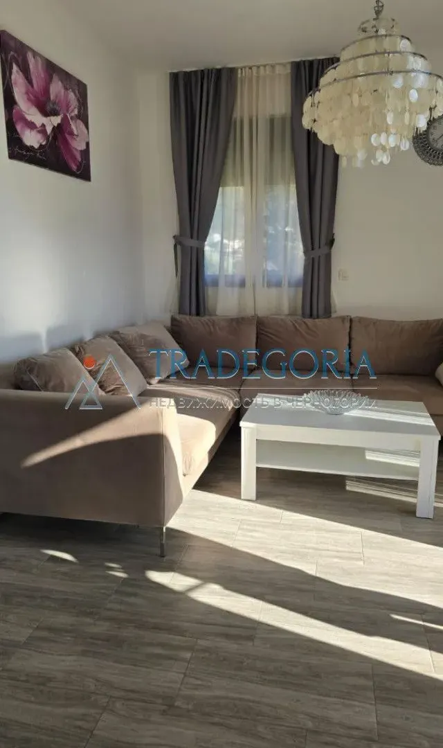 Prodaja, trosoban stan, 79m², Petrovac, Budva