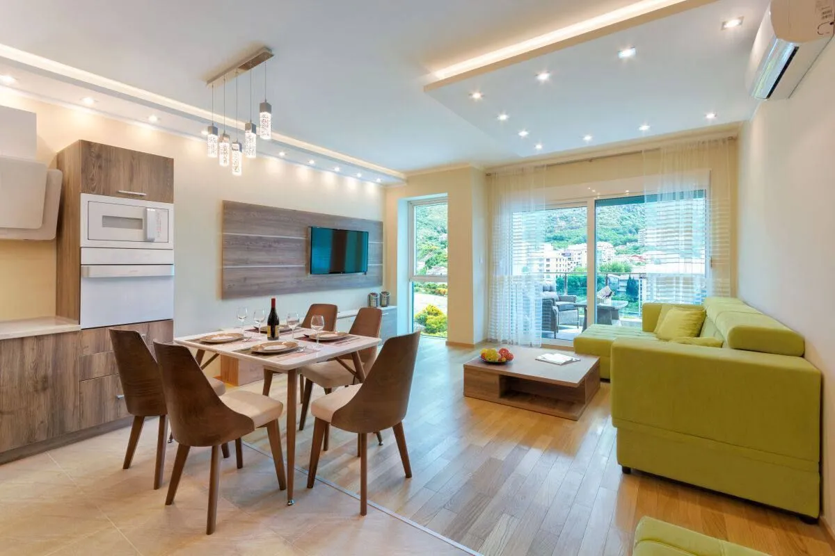 Sale, two bedroom apartment, 63m², Bečići, Budva