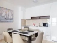 Prodaja, dvosoban stan, 89m², Bečići, Budva - image 5