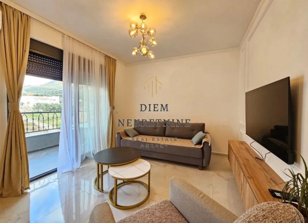 Izdavanje, jednosoban stan, 53m², Čeluga, Bar