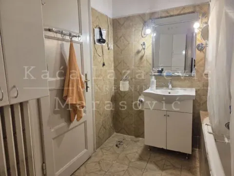 Sale, apartment, 122m², Vračar Sve Podlokacije, Beograd - image 11