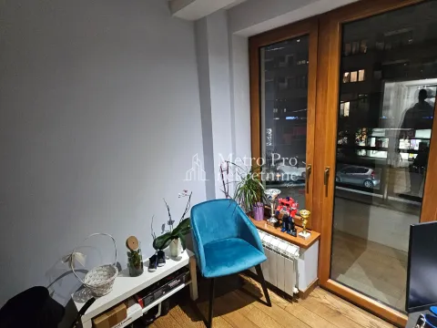 Sale, four bedroom apartment, 110m², Vračar Sve Podlokacije, Beograd - image 11