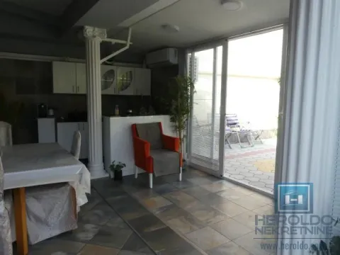 Prodaja, kuća, 380m², Pivara, Jagodina - image 10