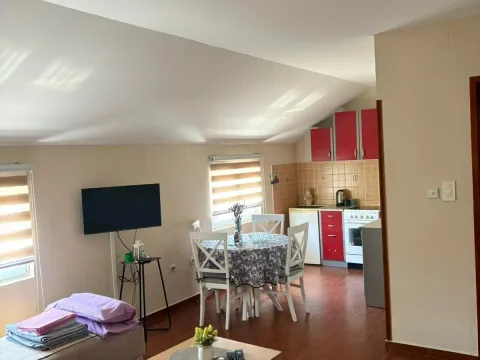 Rent, one bedroom apartment, 48m², Donja Lastva, Tivat - image 4