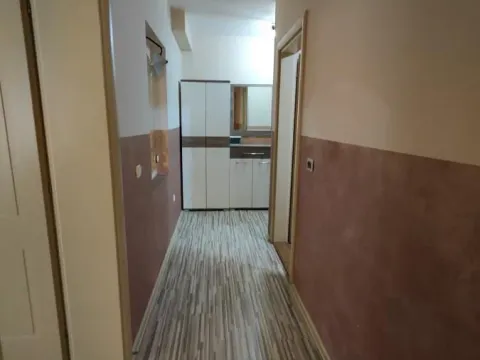 Izdavanje, jednosoban stan, 53m², Aqua park, Jagodina - image 11