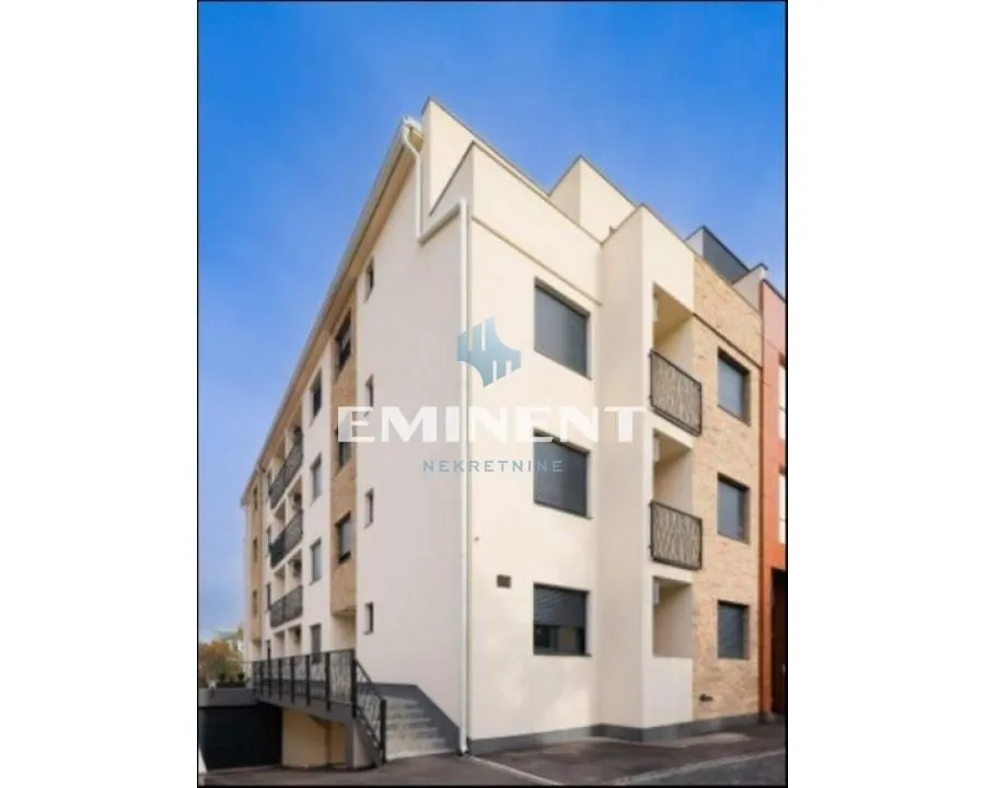 Izdavanje, dvosoban stan, 40m², Zemun Gornji Grad, Zemun Sve Podlokacije