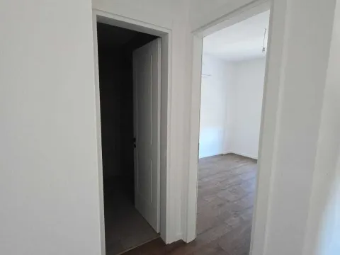 Sale, two bedroom apartment, 58m², Bjeliši, Bar - image 10