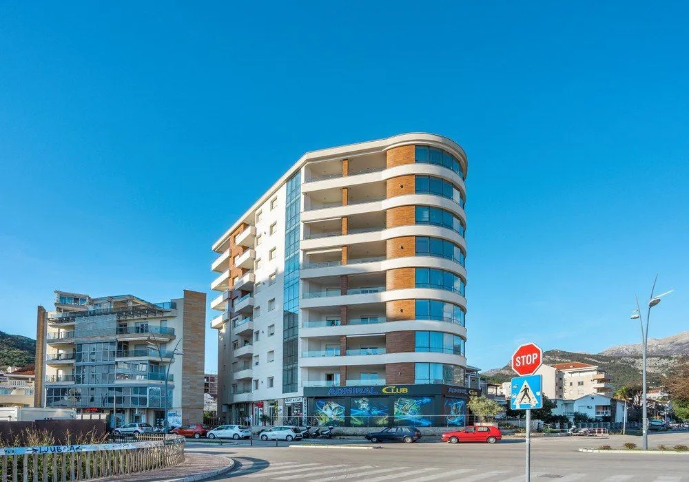 Rent, two bedroom apartment, 122m², Budva, Crna Gora
