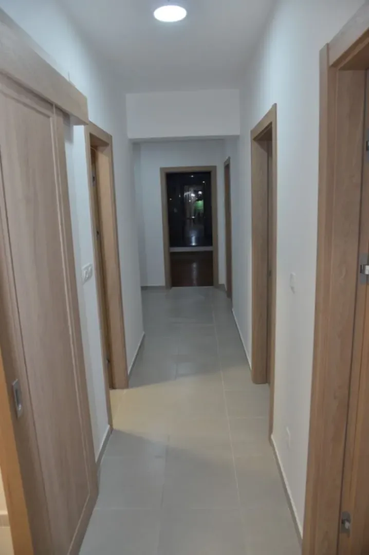 Rent, office space, 93m², City Kvart, Podgorica