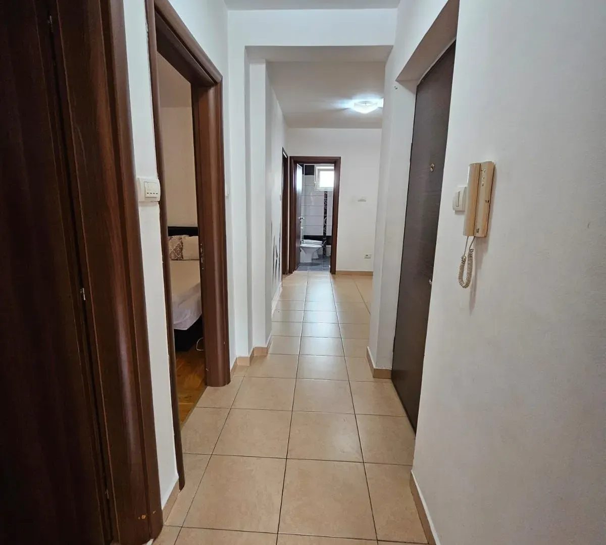 Prodaja, trosoban stan, 96m², Ljubović, Podgorica