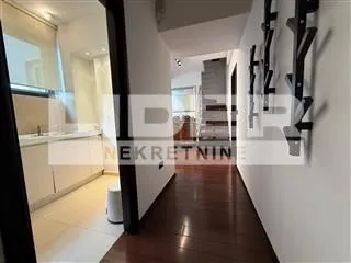 Rent, three bedroom apartment, 111m², Vračar Centar, Vračar Sve Podlokacije - image 6