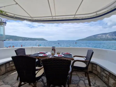 Izdavanje, jednosoban stan, 50m², Herceg Novi, Crna Gora - image 16