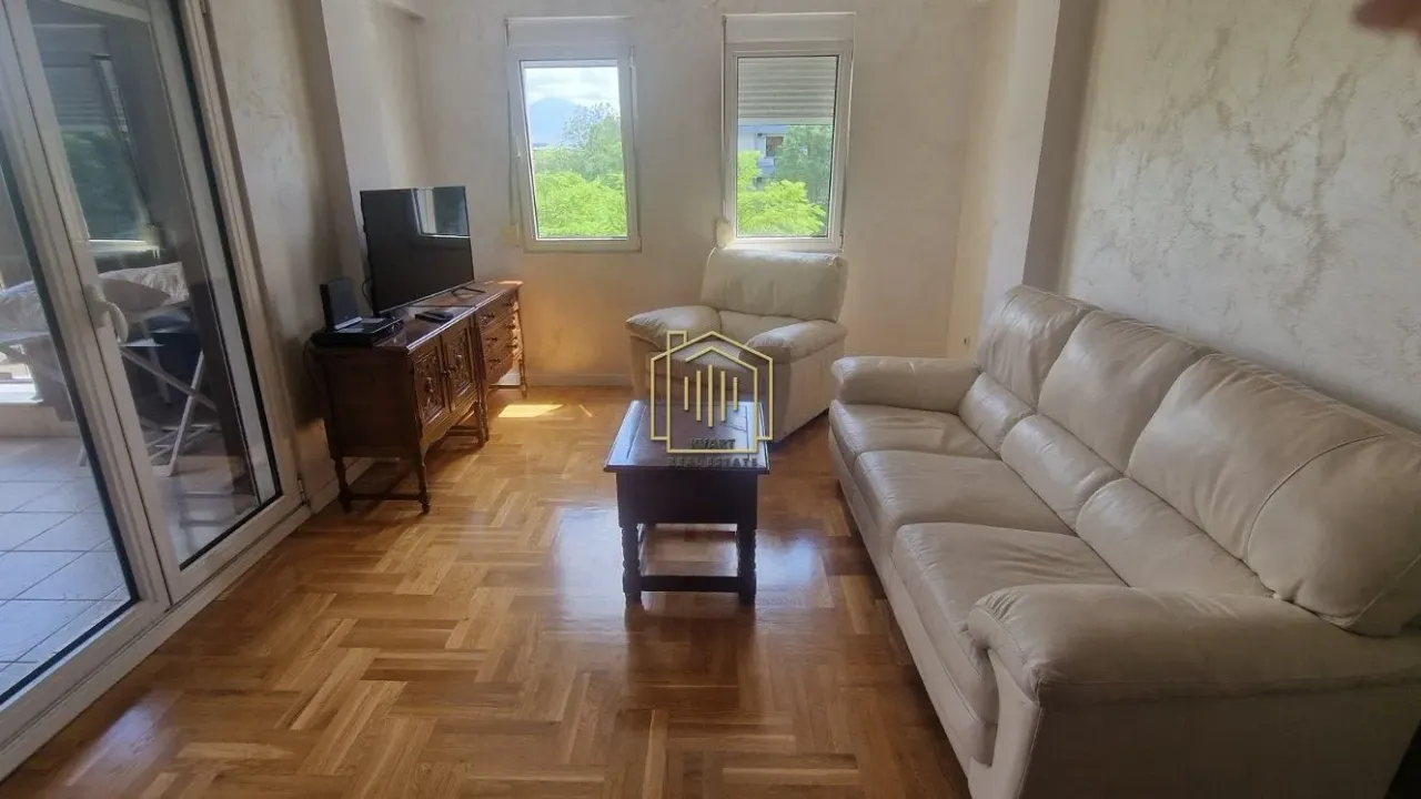 Izdavanje, dvosoban stan, 65m², Preko Morače, Podgorica