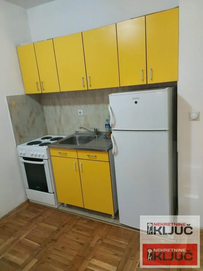 Izdavanje, garsonjera, 24m², Nova Detelinara, Novi Sad Sve Podlokacije