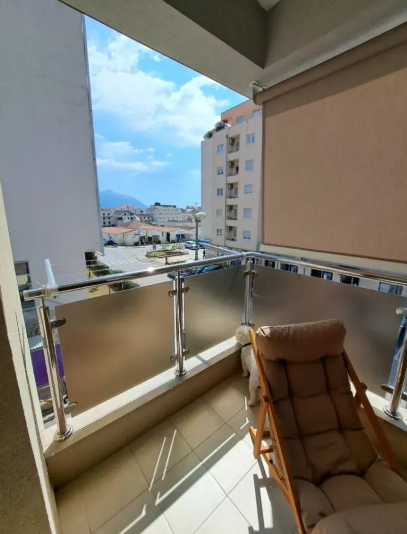 Prodaja, trosoban stan, 90m², Rozino, Budva