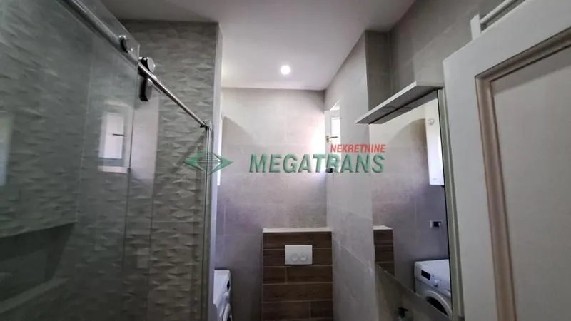Izdavanje, dvosoban stan, 65m², Novi Sad Sve Podlokacije, Novi Sad
