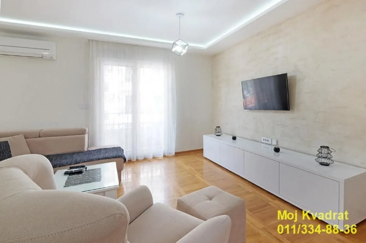 Prodaja, trosoban stan, 87m², Slavujev Venac, Zvezdara Sve Podlokacije