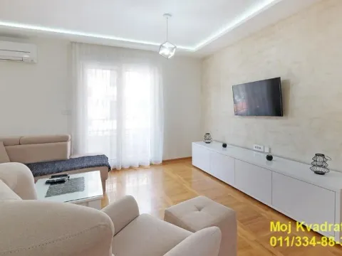 Prodaja, trosoban stan, 87m², Slavujev Venac, Zvezdara Sve Podlokacije - image 2