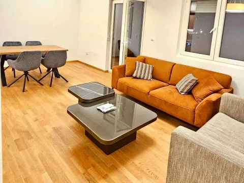 Rent, two bedroom apartment, 66m², Pobrežje, Podgorica - image 4