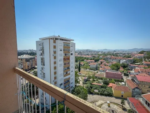Prodaja, jednosoban stan, 48m², Momišići, Podgorica - image 11