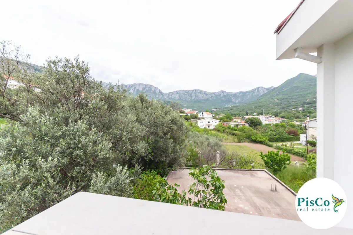 Sale, two bedroom apartment, 60m², Bar, Crna Gora