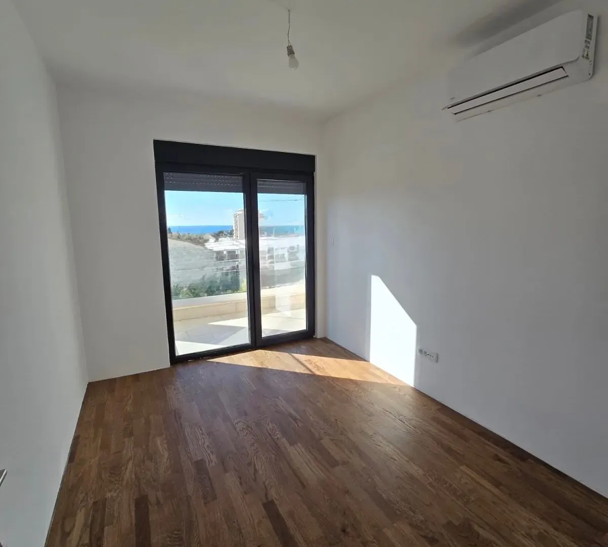 Sale, one bedroom apartment, 49m², Centar, Bar