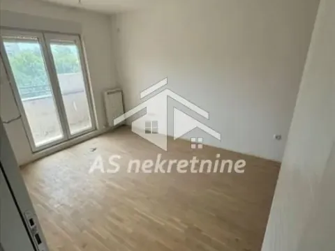 Prodaja, dvosoban stan, 36m², Zemun Cara Dušana, Zemun Sve Podlokacije - image 2