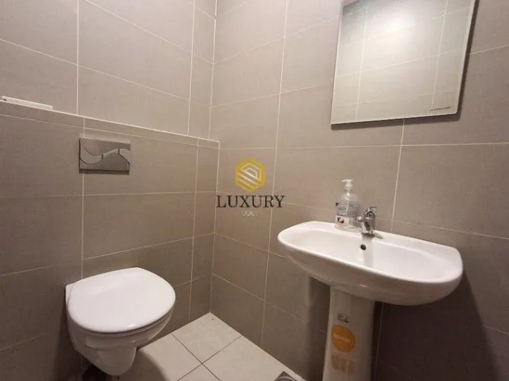Rent, office space, 118m², Stari Aerodrom, Podgorica