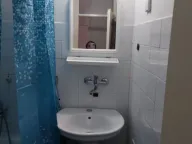 Izdavanje, dvosoban stan, 59m², Momišići, Podgorica - image 6