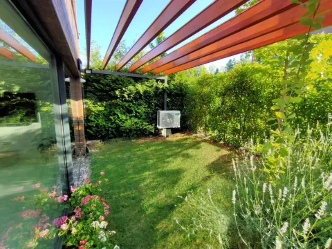 Izdavanje, kuća, 230m², Sremska Kamenica, Petrovaradin - image 5