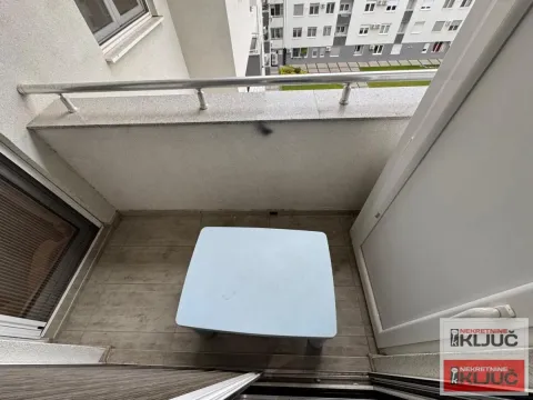 Sale, four bedroom apartment, 97m², Sajmište, Novi Sad - image 15