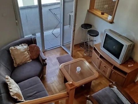 Sale, one bedroom apartment, 50m², Zabjelo, Podgorica - image 10