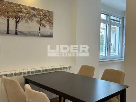 Izdavanje, četvorosoban stan, 100m², Savski Venac, Beograd - image 4