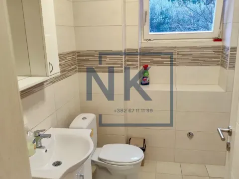 Rent, two bedroom apartment, 90m², Gorica C, Podgorica - image 11